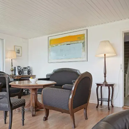 12 Person Holiday In Aakirkeby Nyaraló